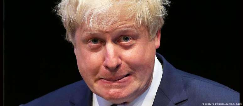 Para Johnson, o Reino Unido é como um super-herói que, apesar das dificuldades, sempre consegue se libertar