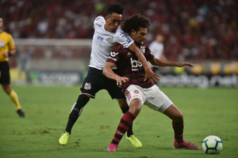 Cueva entrou no segundo tempo do jogo contra o Flamengo (Ivan Storti/Santos)