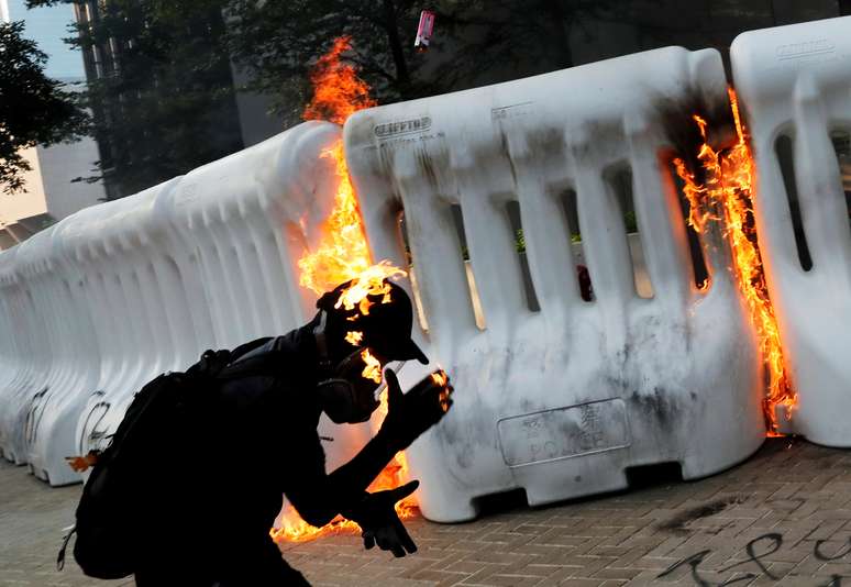 Manifestante durante protesto contra o governo em Hong Kong
15/09/2019
REUTERS/Tyrone Siu