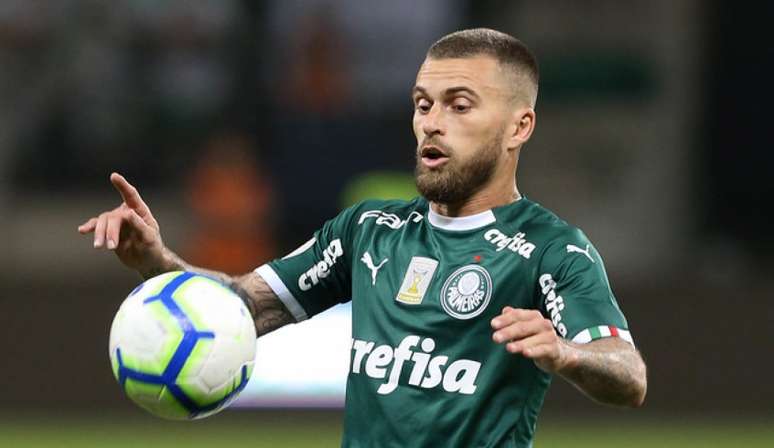 Lucas Lima durante a vitória do Palmeiras sobre o Cruzeiro, no sábado (Foto: Cesar Greco)