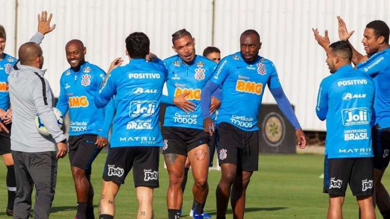 Manoel foi uma das novidades do treinamento do Timão (Foto:Daniel Augusto Jr/Agência Corinthians)