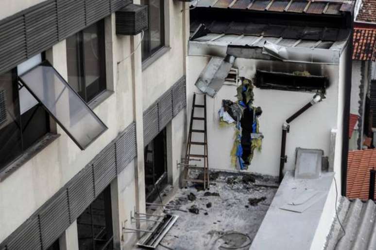 Sobe para 12 número de mortos em incêndio em hospital no Rio