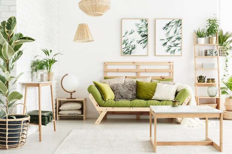 6. Decora&ccedil;&atilde;o para sala r&uacute;stica com vasos de plantas &ndash; Foto: Habitissimo