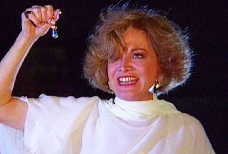 Gl&oacute;ria Menezes viveu&nbsp;Laurinha Albuquerque Figueroa em&nbsp;Rainha da Sucata, uma socialite elegante por&eacute;m&nbsp;falida