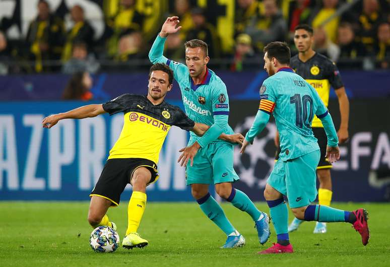 Imagem da partida entre Borussia Dortmund e Barcelona, na abertura do grupo F da Liga dos Campeões da Europa. 17/9/2019  REUTERS/Wolfgang Rattay 
