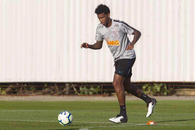 Gil deve completar 200 partidas pelo Timão nesta quarta (Foto: Daniel Augusto Jr. / Ag. Corinthians)