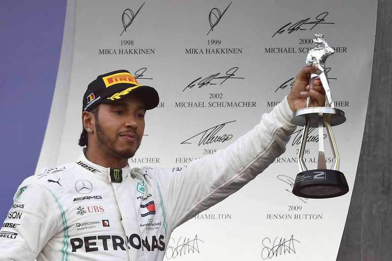 Hamilton se tornou “mais um jogador de equipe” ao longo da carreira na Fórmula 1