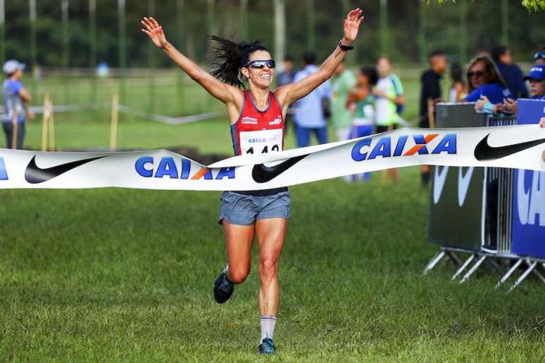 Simone Ferraz será representante do Brasil no Sul-Americano de Maratona em Buenos Aires, neste domingo. (Wagner Carmo/CBAt/Divulgação)