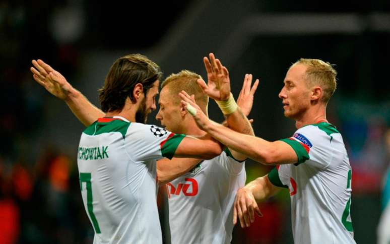 BAYER LEVERKUSEN 1X2 LOKOMOTIV MOSCOU(Foto: SASCHA SCHUERMANN / AFP)