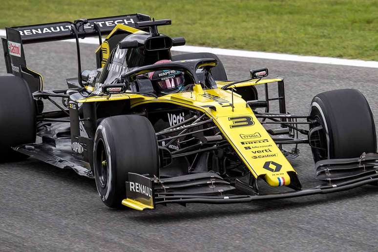 Abiteboul diz que a Renault “tem um carro melhor no geral” do que a McLaren
