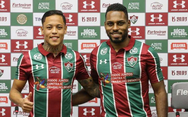 Orinho e Luccas Claro vestiram a camisa tricolor pela primeira vez (Foto: LUCAS MERÇON/ FLUMINENSE FC)