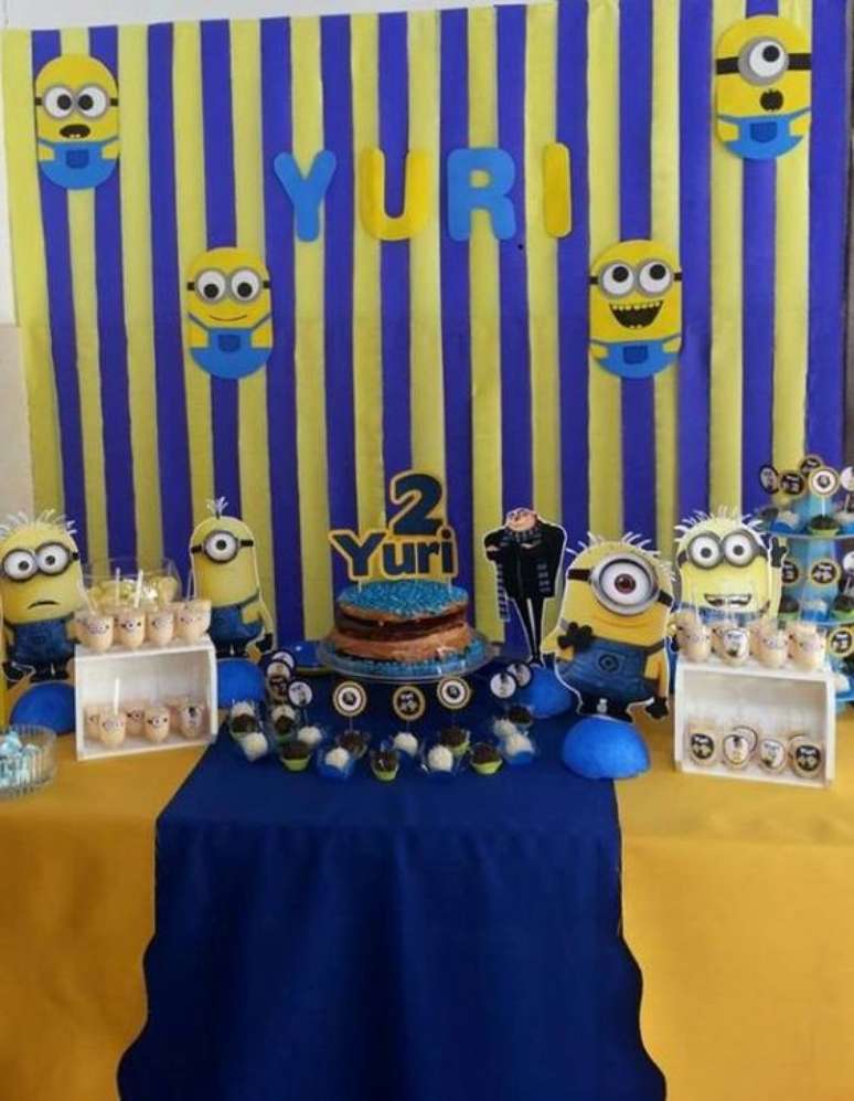 42. Uma boa festa dos Minions deve ser lembrada por ser chamativa. Foto: Artesanatop