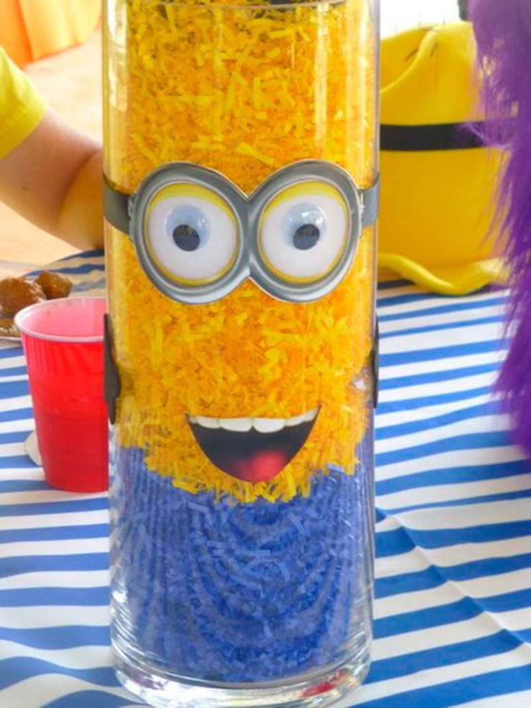 26. Os elementos decorativos de sua festa dos Minions pode ser simples. Foto: Dicas da Japa