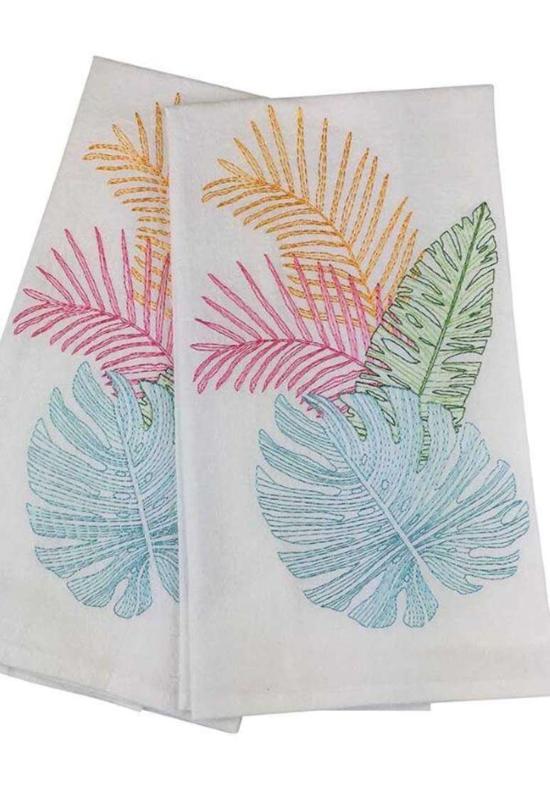 8. O pano de prato bordado com folhas pela m&aacute;quina de bordado fica lindo e pode ser feito em diferentes tamanhos &ndash; Por: Pinterest