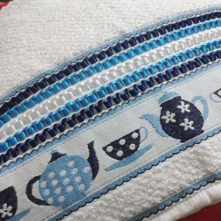 55. Pano de prato bordado em vagonite &ndash; Por: Pinterest