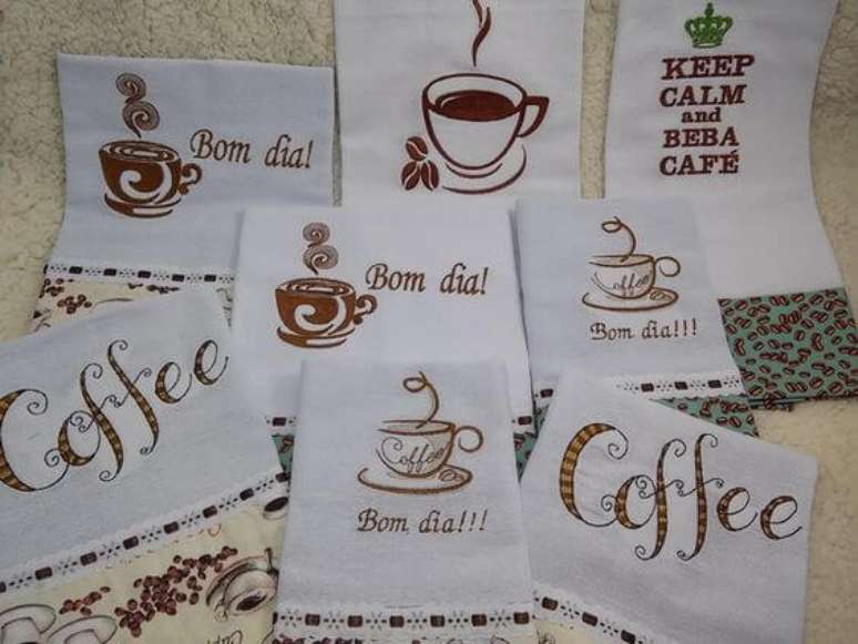 61. Pano de prato com estampa de café – Por: Pinterest