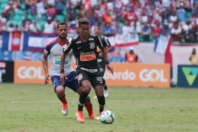 No primeiro turno, Bahia venceu o Corinthians por 3 a 2