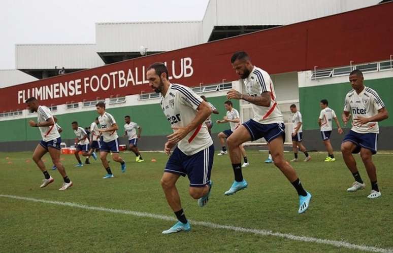 São Paulo fechou a preparação no CT do Fluminense, na manhã desta sexta-feira (Foto: Rubens Chiri/saopaulofc.net)