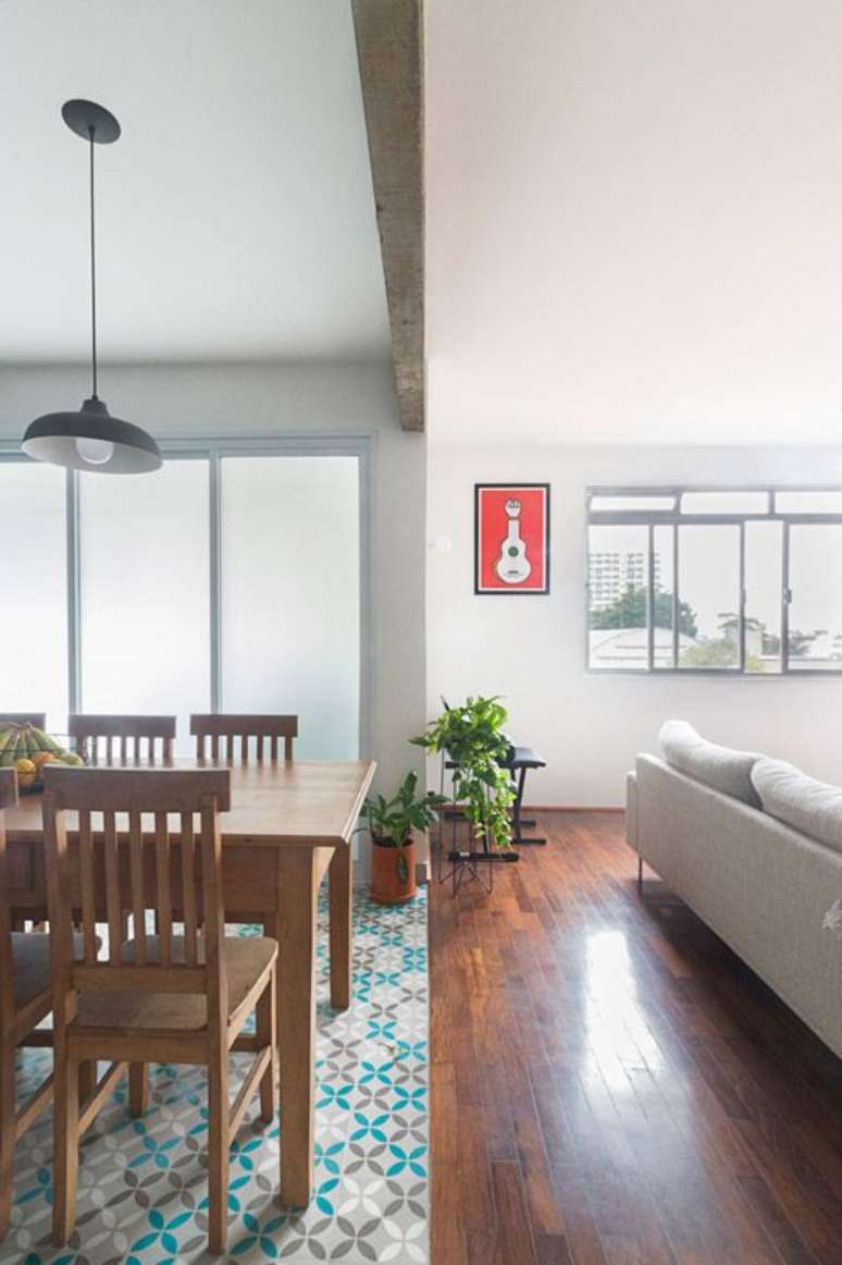 18. As esquadrias de alum&iacute;nio fazem toda a diferen&ccedil;a em uma casa. Projeto de IN&Aacute; Arquitetura