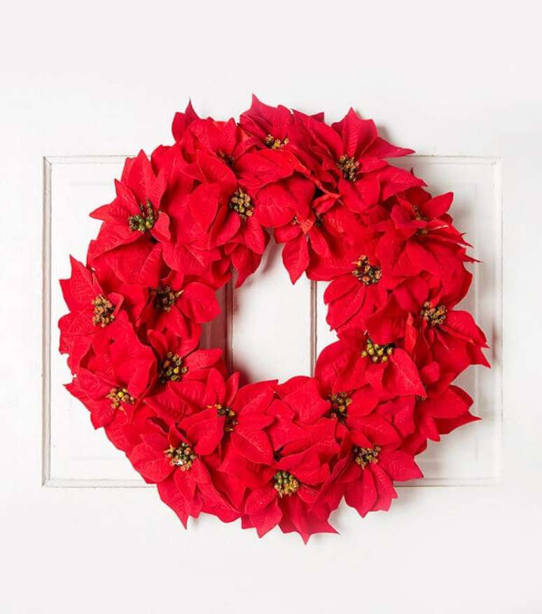 11- A flor de natal feita de feltro pode ser usada em guirlandas. Fonte: Studio lab Decor