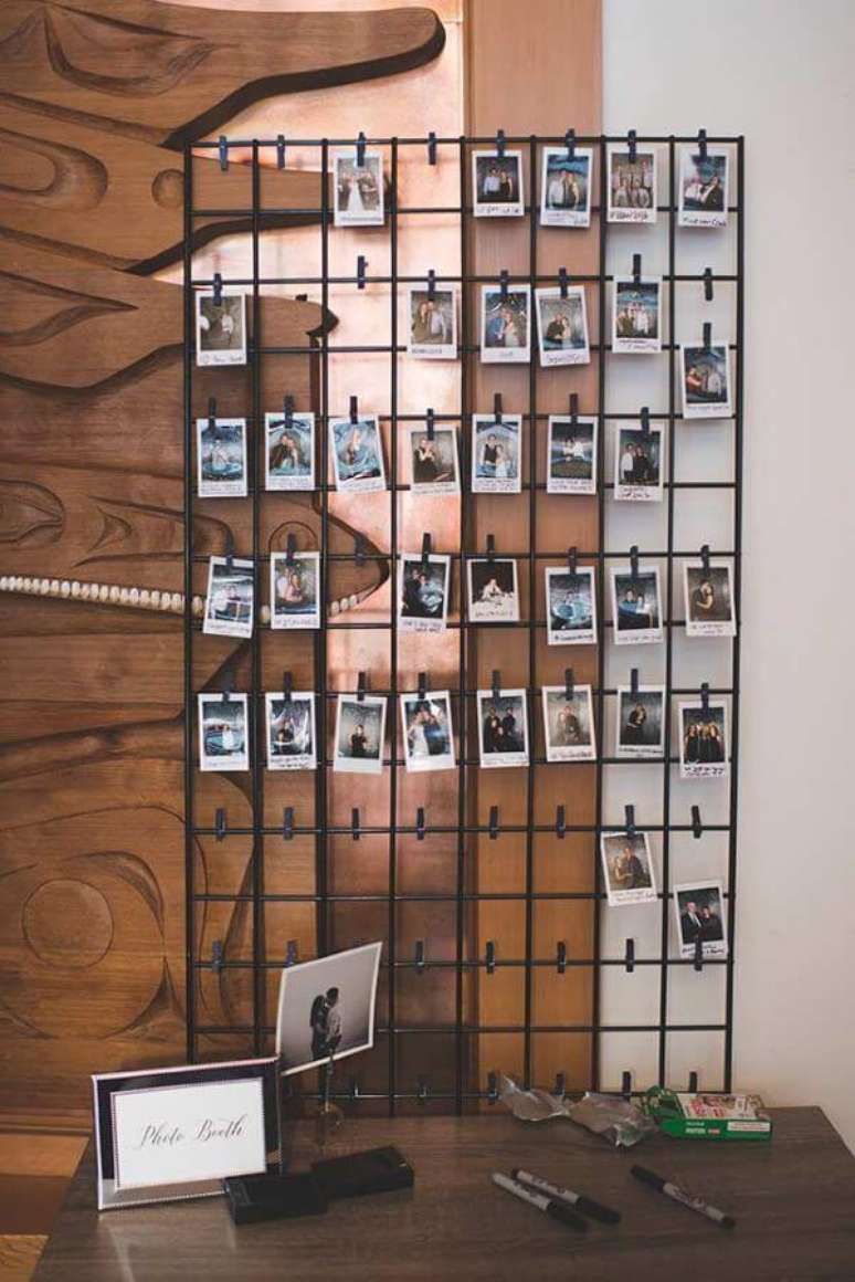 18. Painel de fotos com polaroids – Por: Decor Fácil