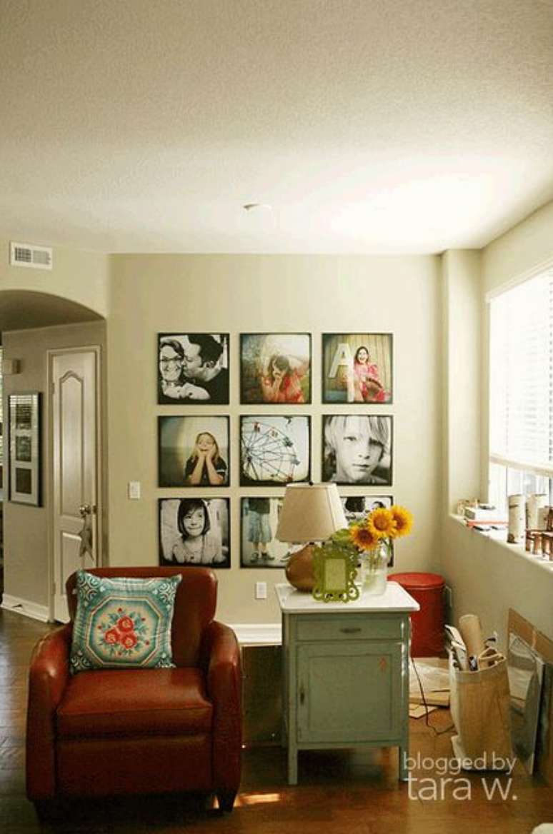 31. O painel de fotos &eacute; a melhor decora&ccedil;&atilde;o que sua casa pode ter &ndash; Por:&nbsp;Tara W.