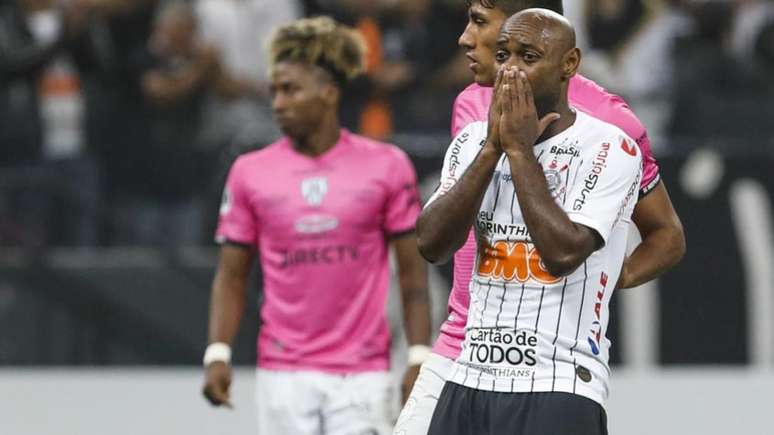 Corinthians vem de um derrota frustrante na Sul-Americana e está sendo cobrado por um melhor desempenho dentro de campo (Ricardo Moreira/Fotoarena/Lancepress!)