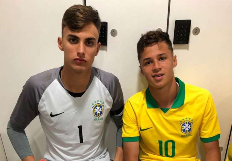 No detalhe, os representantes do Timão na Copa do Mundo Sub-17 (Arquivo Pessoal/Donelli)