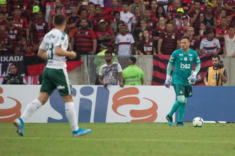 Superar Diego Alves tem sido difícil para os adversários (Foto: Alexandre Vidal/Flamengo)