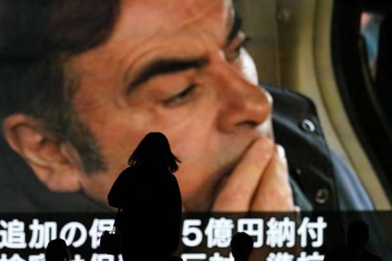 Carlos Ghosn é acusado de crimes fiscais no Japão