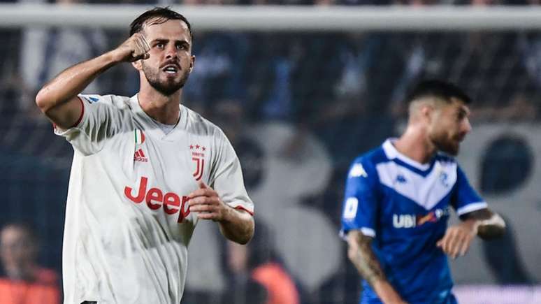 Pjanic marcou o gol da vitória da Juventus (Foto: AFP)