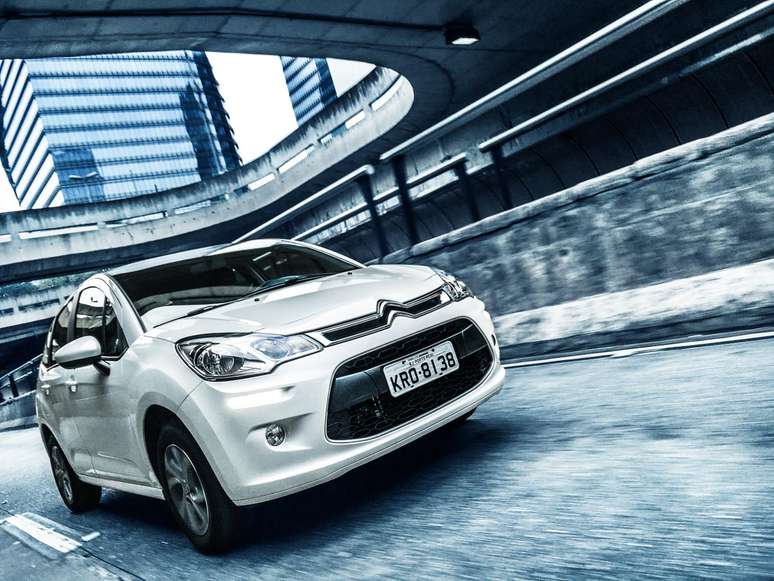 A vers&atilde;o Attraction 1.6 &eacute; a mais acess&iacute;vel com c&acirc;mbio autom&aacute;tico.