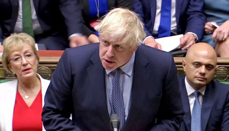 Premiê britânico, Boris Johnson, no Parlamento
25/09/2019
TV Parlamento via REUTERS