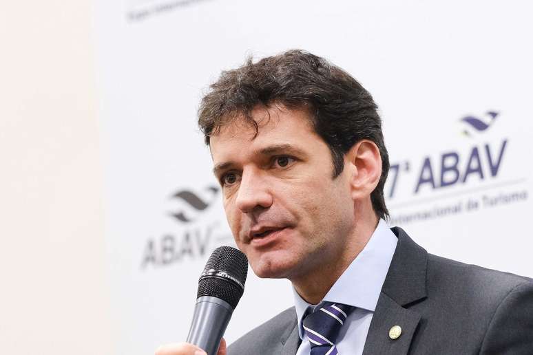 Marcelo Álvaro Antônio durante entrevista coletiva realizada na 49ª Expo ABAV 2019, em São Paulo.