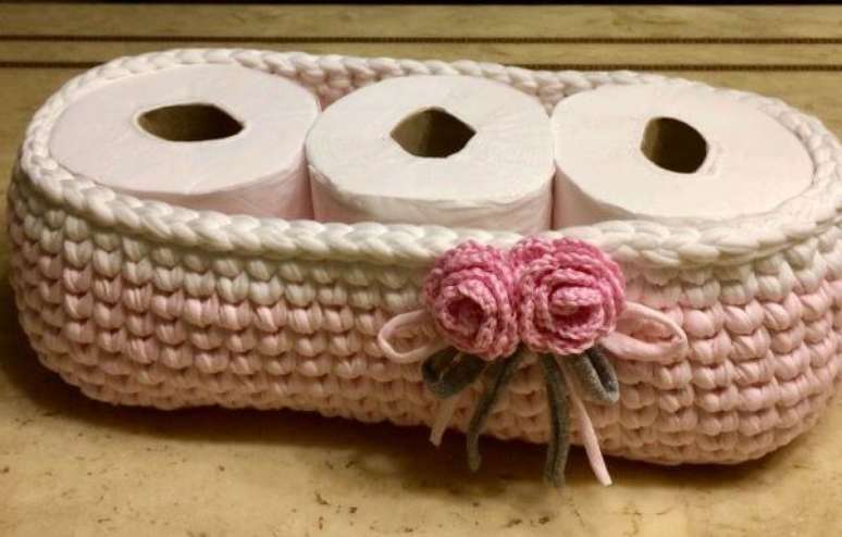 25. O porta papel higi&ecirc;nico de croch&ecirc; pode ser feito de diferentes formas &ndash; Por: Elo7