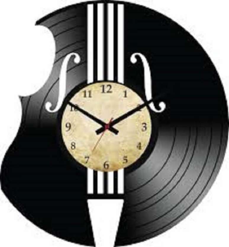 58. Rel&oacute;gio feito com disco de vinil simula um instrumento musical. Fonte: Pinterest
