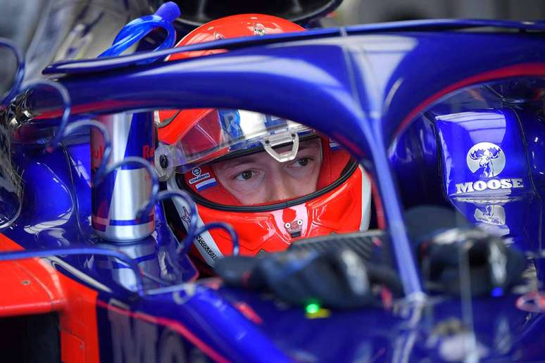Kvyat não pensa mais no rebaixamento da Red Bull: “Virei a página”