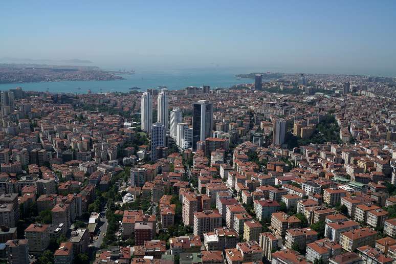 Vista de Istambul a partir de um terraço da cidade
01/07/2017
REUTERS/Umit Bektas