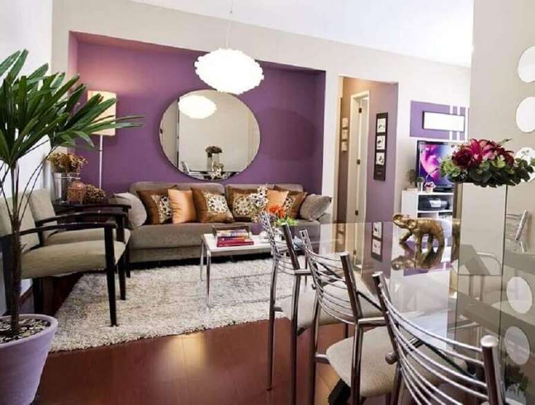 14. O roxo é outra cor que fica linda pintando cômodos e também em cores de casas por fora