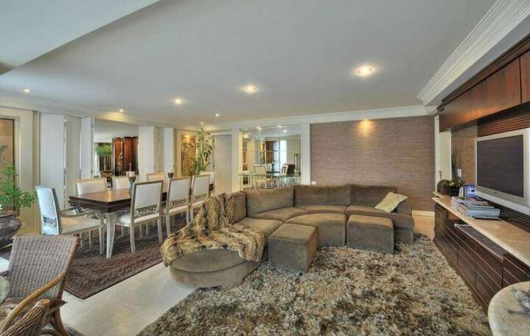 38. O tapete medusa pode ser utilizada em decora&ccedil;&otilde;es r&uacute;sticas. Projeto de Bender Arquitetura