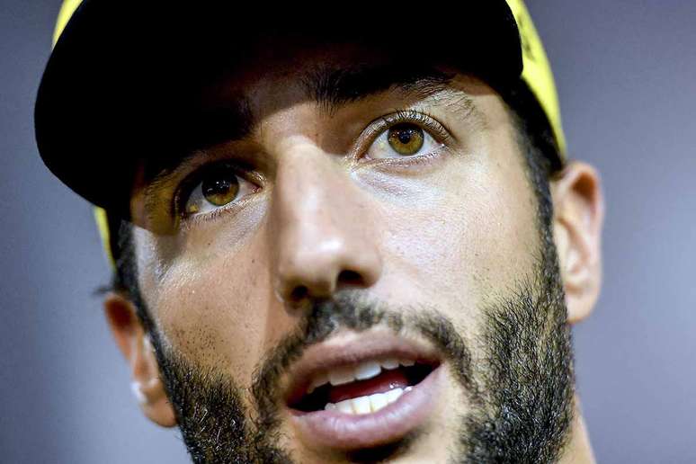 Ricciardo não concorda em alterar o formato do final de semana já em 2020