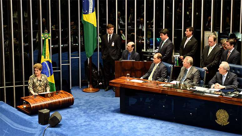 Dilma discursa durante julgamento do impeachment no Senado em agosto de 2016