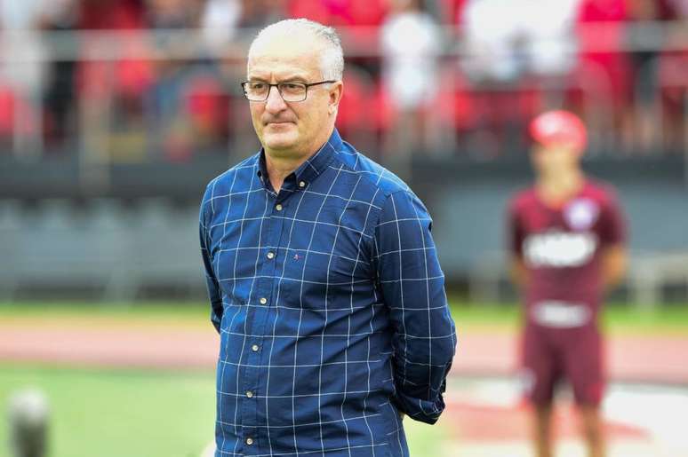 Dorival Junior (Foto: Fernando Dantas/Gazeta Press)