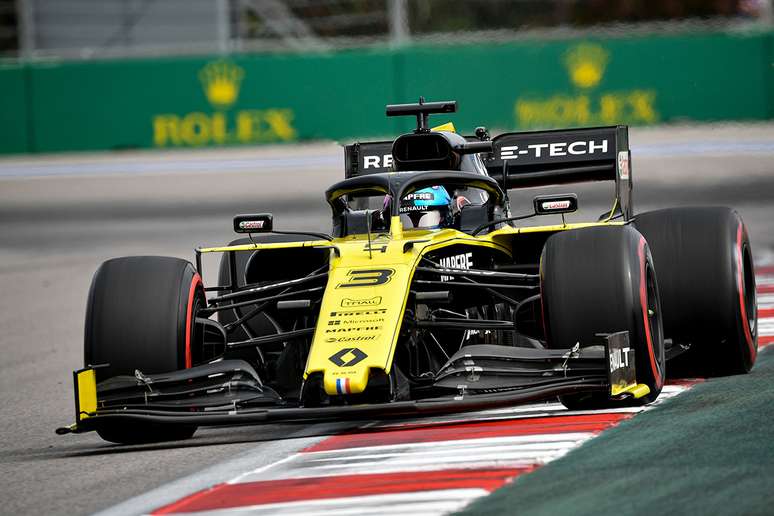 “Estamos em posição de ganhar pontos” amanhã, diz Ricciardo