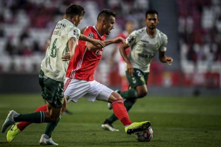 Benfica venceu o Vitória de Setúbal por 1 a 0 (PATRICIA DE MELO MOREIRA/AFP)