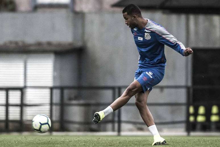 Jorge está emprestado ao Santos até dezembro (Foto: Ivan Storti/Santos)