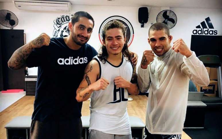 Whindersson Nunes estreou no Boxe amador com vitória por decisão unânime (Foto: Divulgação)