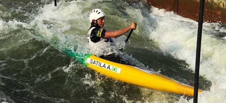 Ana Sátila terminou a final do Mundial na décima colocação (Foto: Divulgação CBCA)