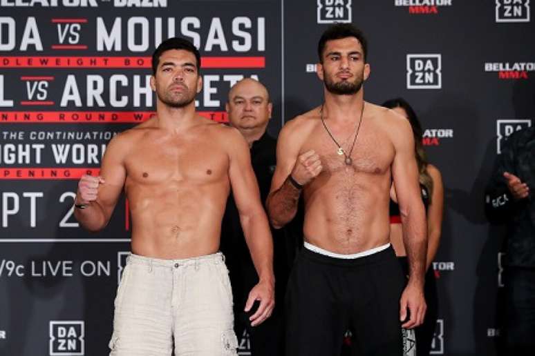 Mousasi levou a melhor sobre Machida na luta principal e vingou o revés no UFC (Foto: Bellator MMA)