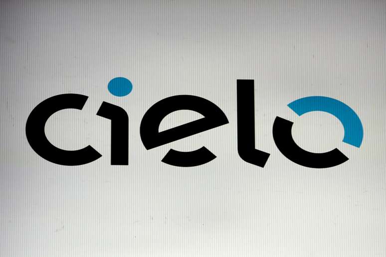 Logotipo da Cielo numa painel na B3, em S&atilde;o Paulo. 25/7/2019. REUTERS/Amanda Perobelli 